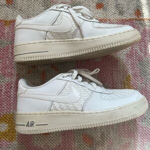 White Woven Nike Air Force 1